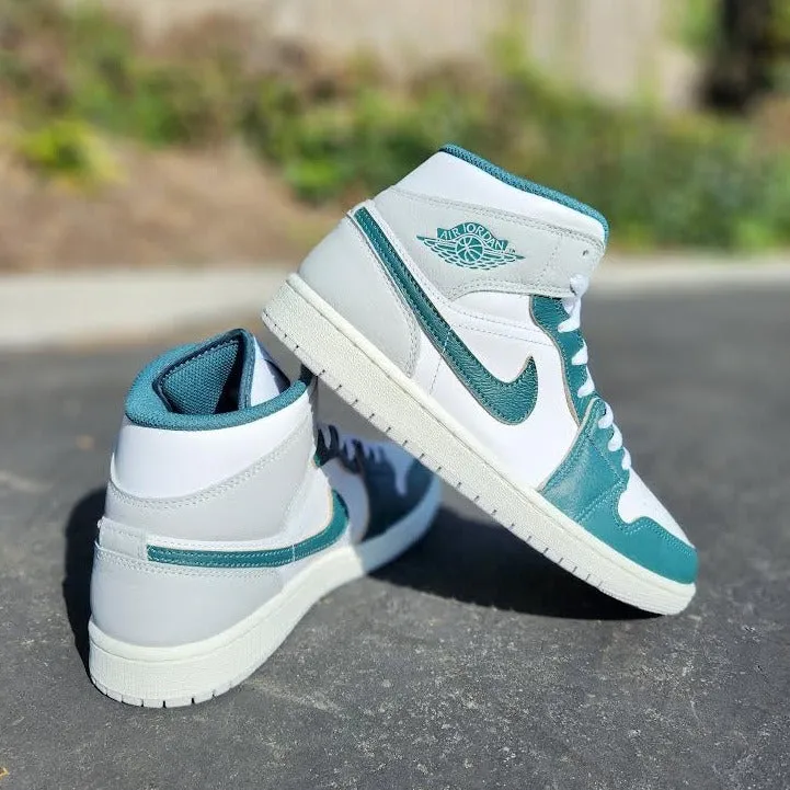 Air Jordan 1 Mid 'OXIDIZED GREEN'