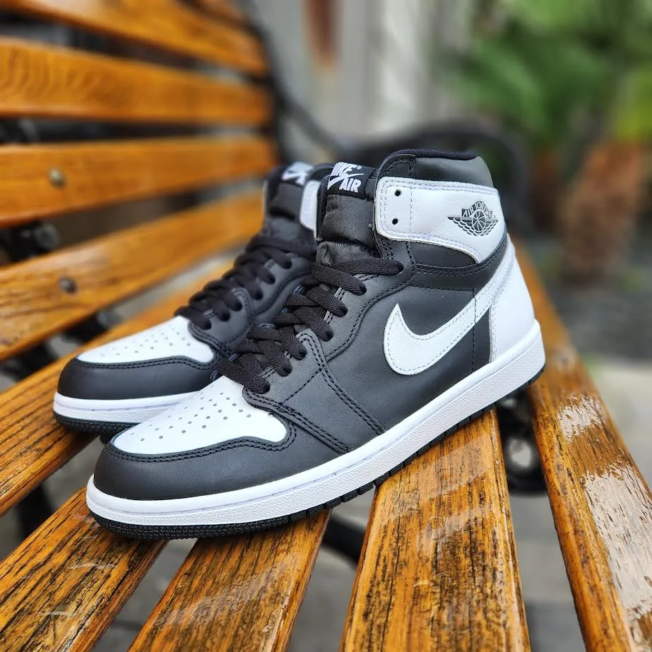 Air Jordan 1 Retro High OG "PANDA"