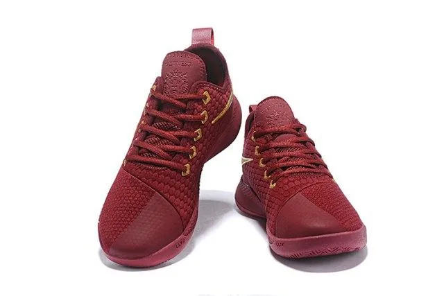 Attractive Lebron Witness 3 Burgundy Gold Sneaker