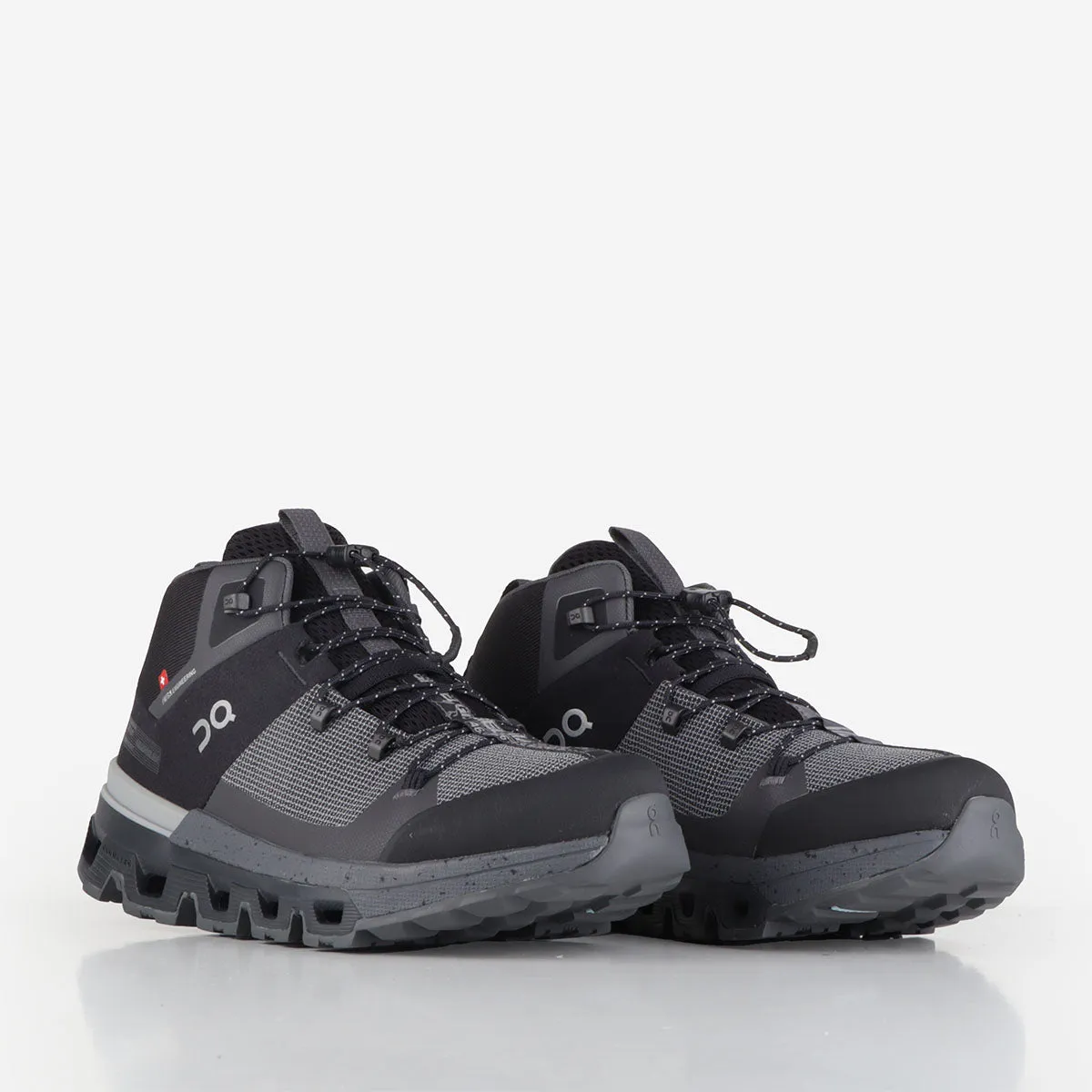 ON Cloudtrax Shoes