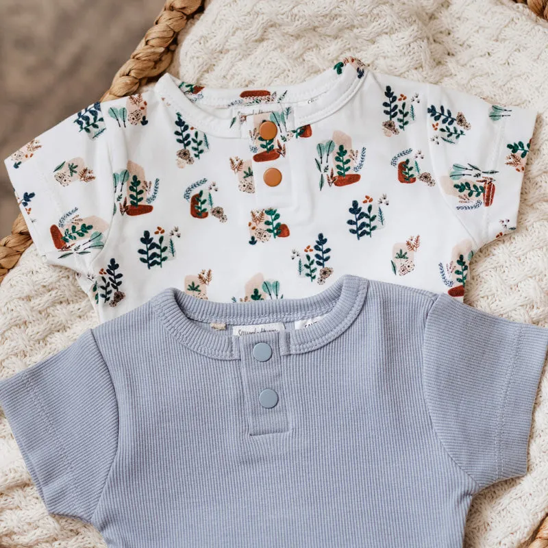 Short Sleeve Bodysuit (Arizona) - Size Newborn (0000)